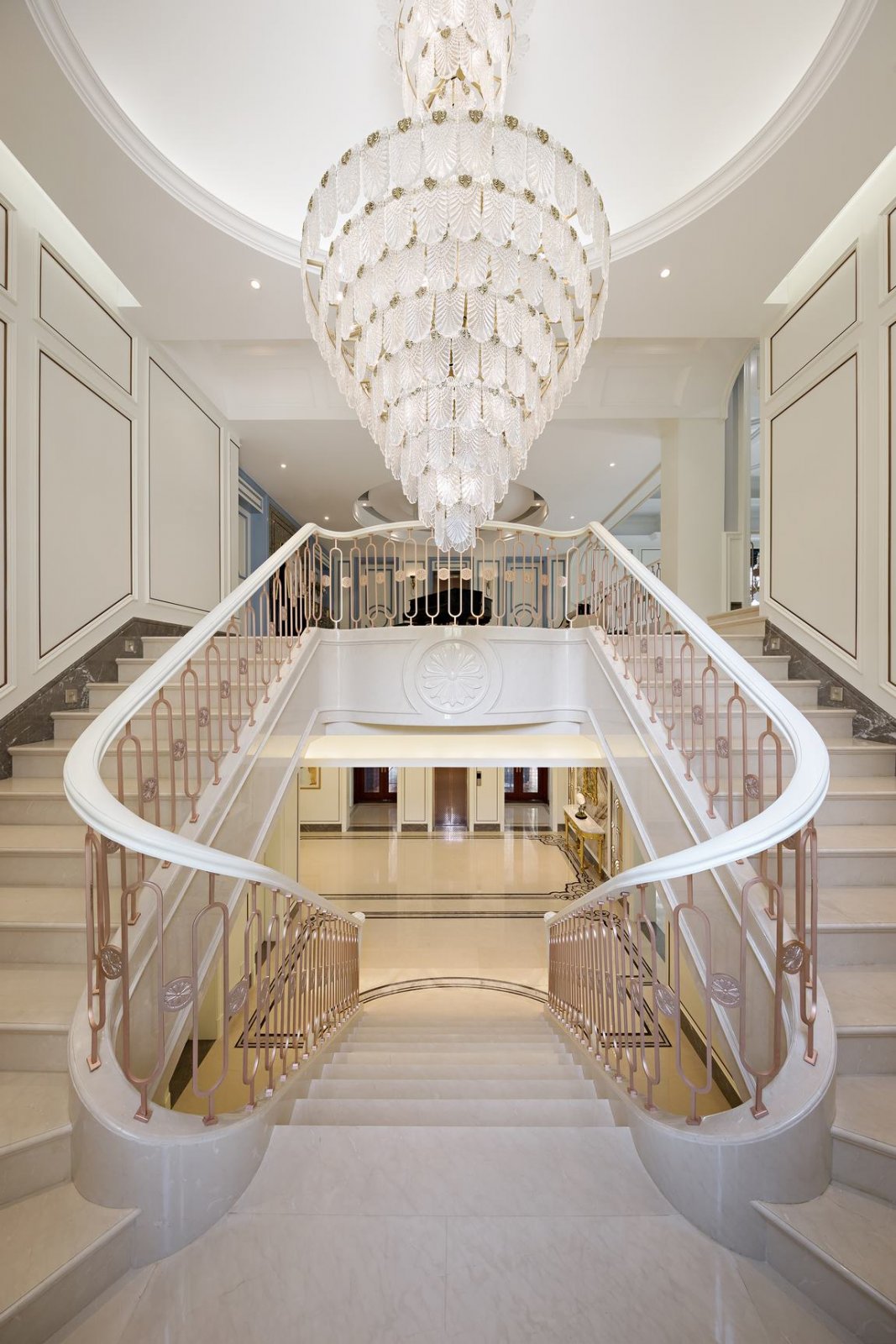 欧式奢华风格家装设计室内装修效果图-楼梯