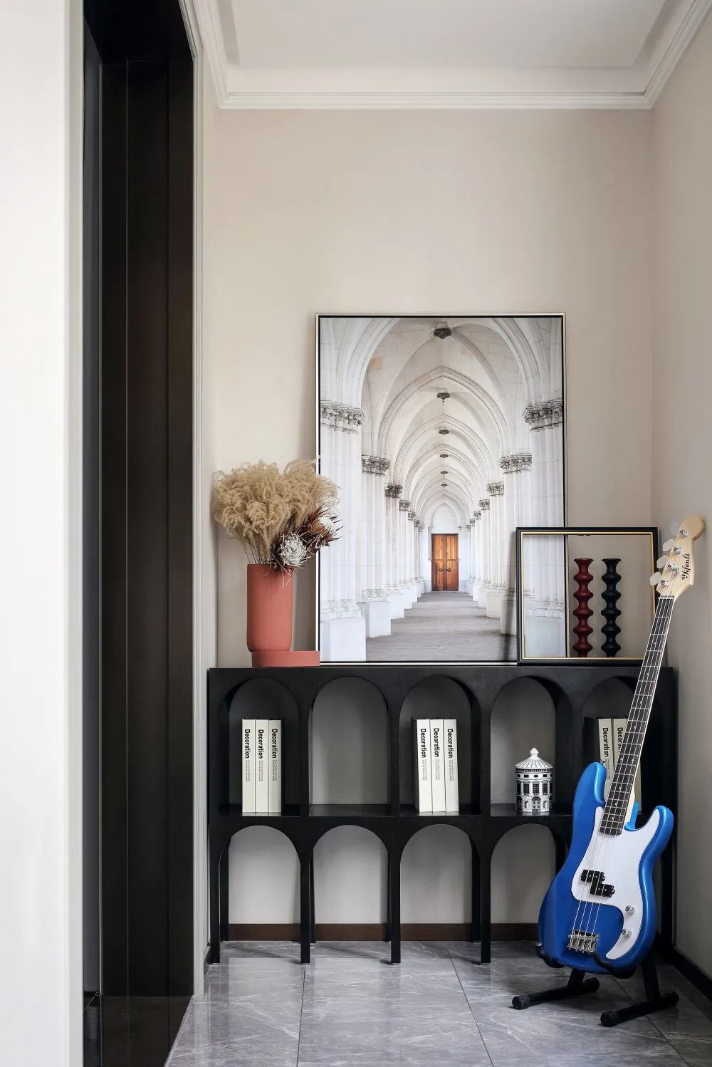 现代欧式风格室内设计家装案例-过道 现代欧式风格室内设计家装案例-过道